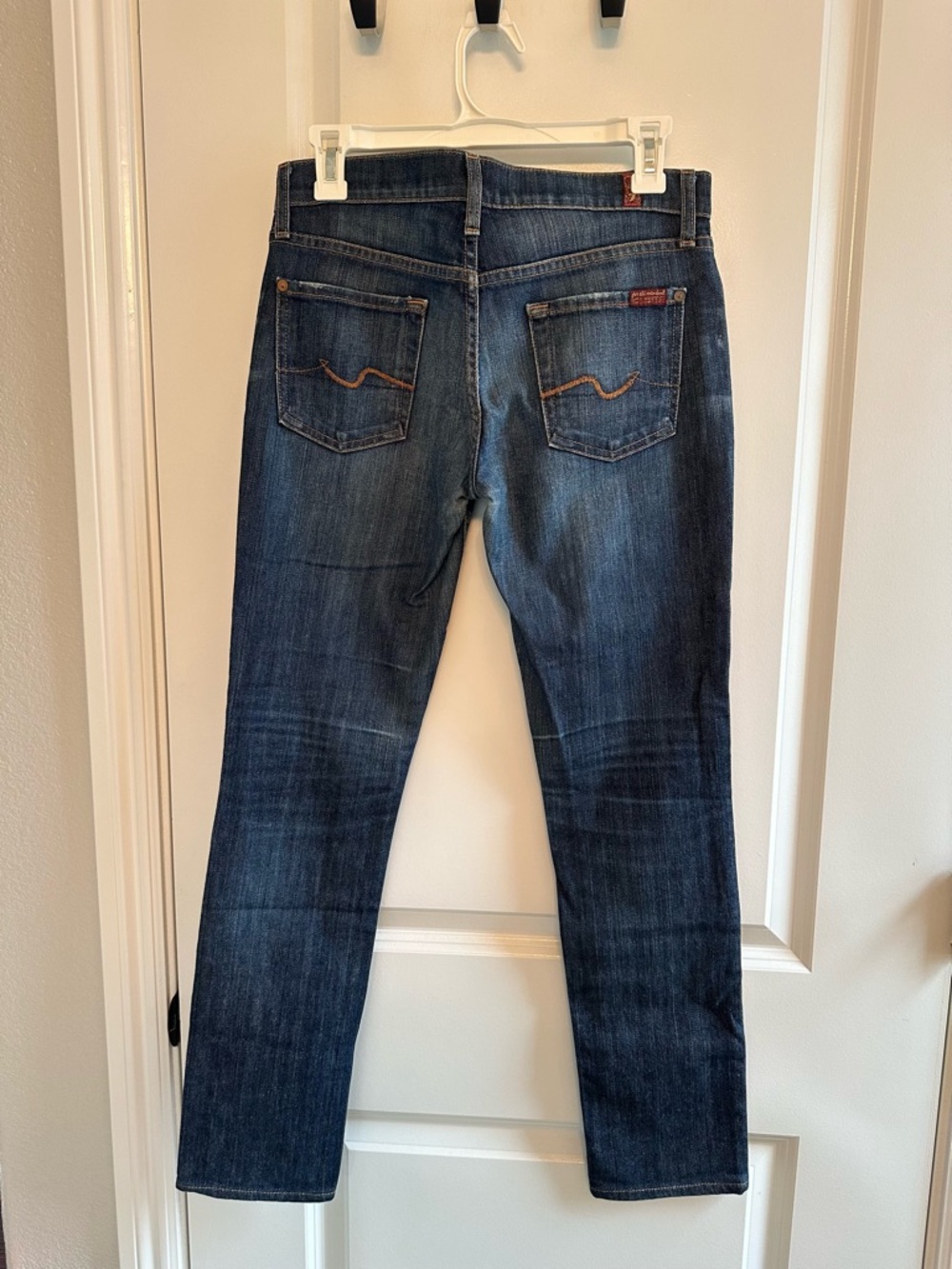 7 For All Mankind Women’s Skinny Jeans in Dark Blue Wash